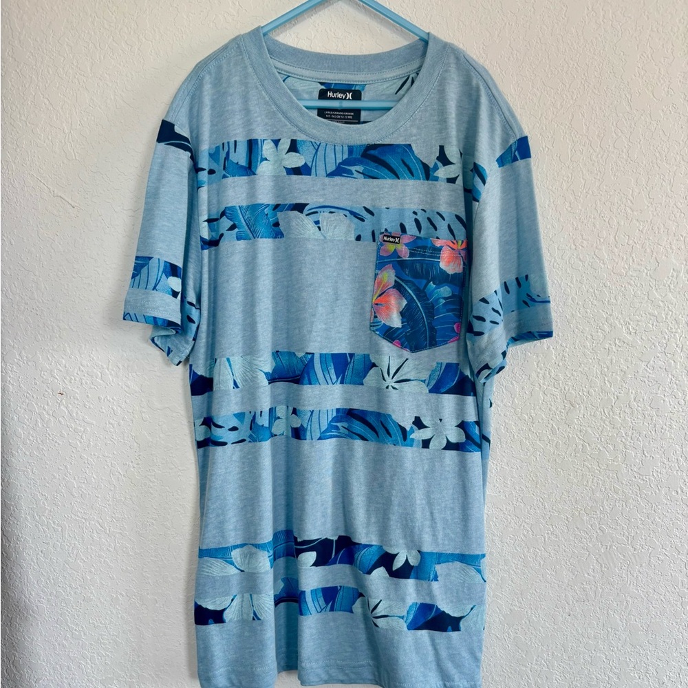 Hurley Boys Striped Tee Shirt, size Large